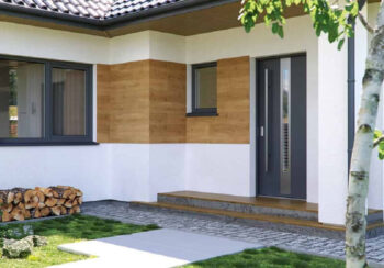 Kada turėtumėte rinktis baltas lauko duris savo namams?